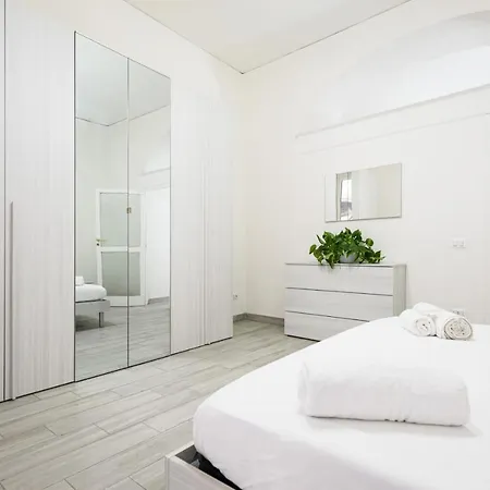 Vico Mastellone 16 Apartment *