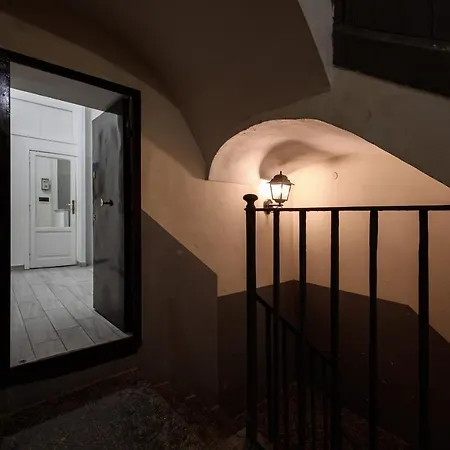 Vico Mastellone 16 Apartment Naples